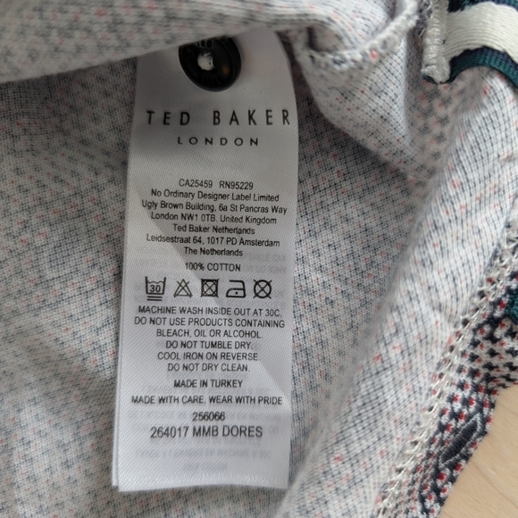 🇬🇧TED BAKER Blue, Red and White Polo Shirt with Intricate Design - Picture 11 of 11